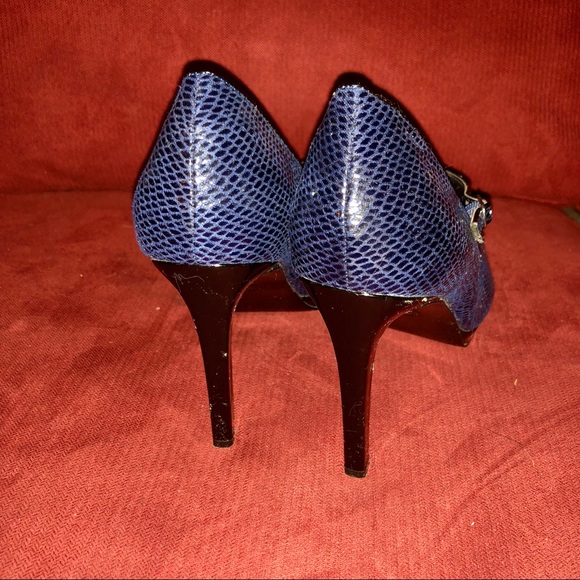 WHBM Heels - Picture 3 of 5